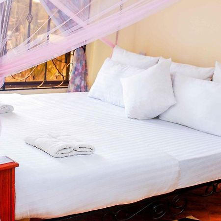 Bright Star Hotel Arusza Zewnętrze zdjęcie
