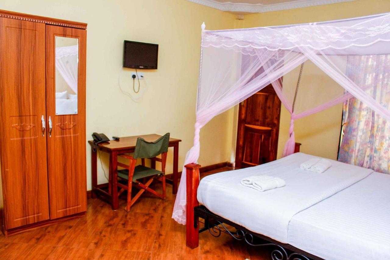 Bright Star Hotel Arusza Zewnętrze zdjęcie